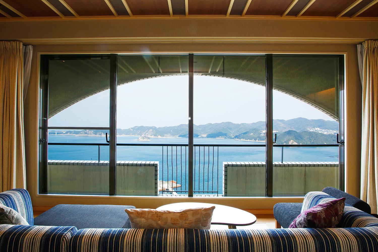 Отель Plaza Awajishima Minamiawaji Экстерьер фото