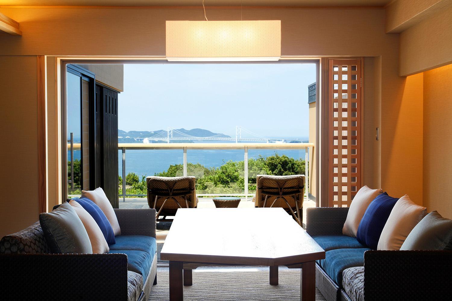 Отель Plaza Awajishima Minamiawaji Экстерьер фото
